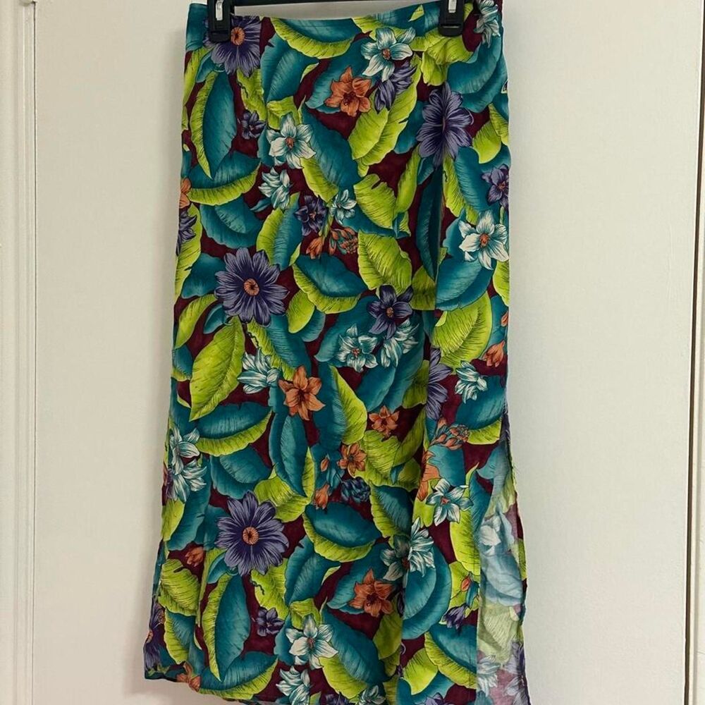 Requirements Women's Multi Skirt